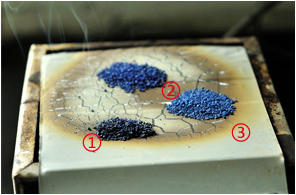 步驟四：實驗結(jié)果染色砂顏色褪去，燒結(jié)砂略微褪色 陶瓷砂顏色不變
